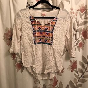 Mossimo white vintage inspired top